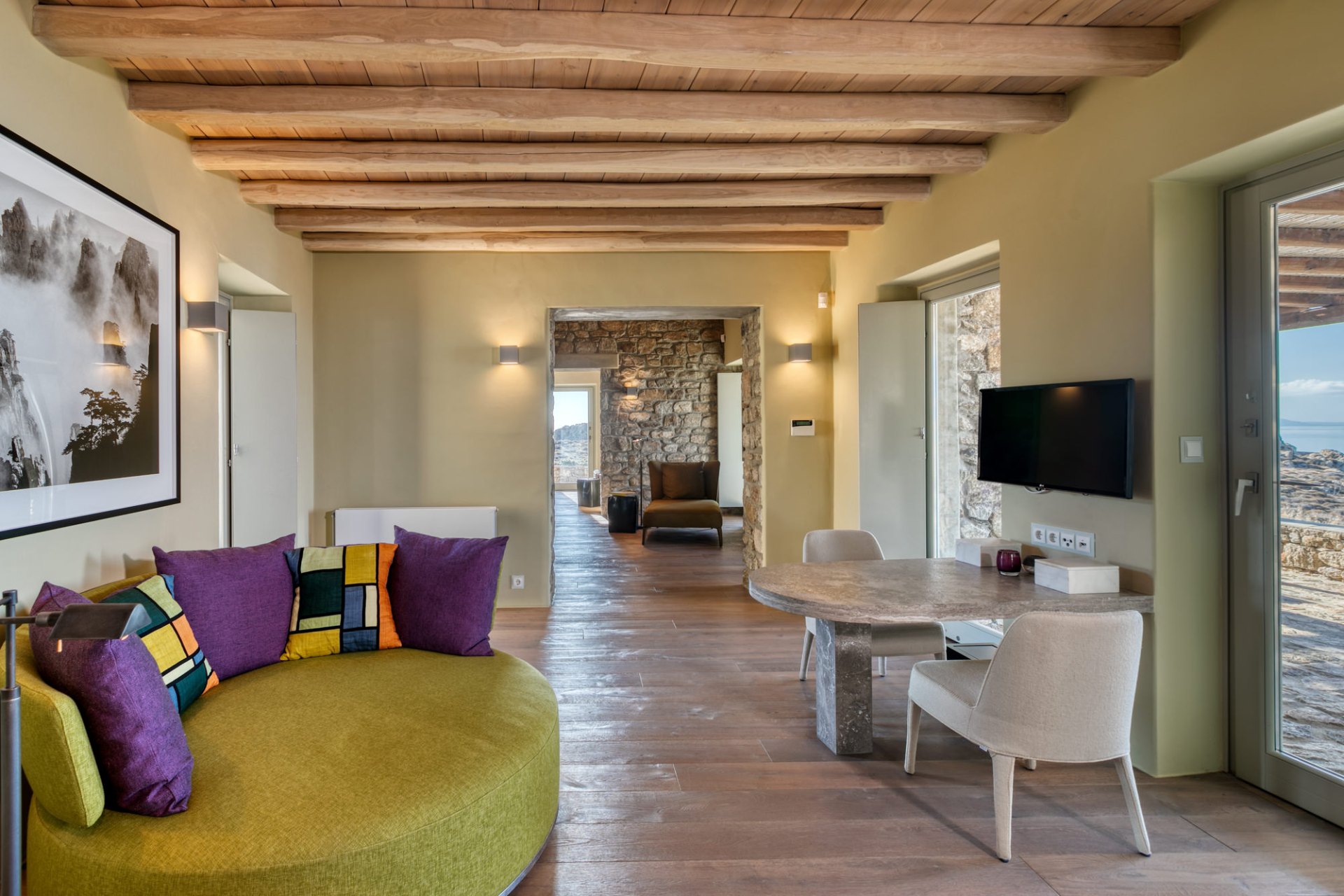 Cavo Dante Villa - The Estate