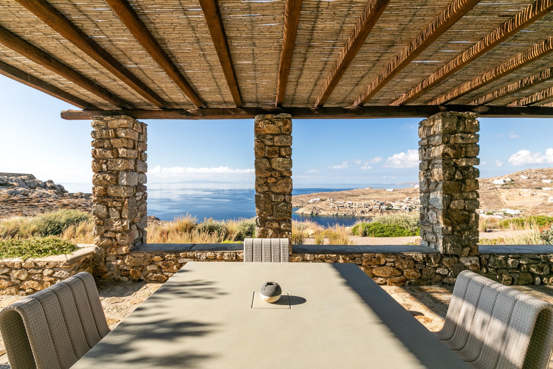 Cavo Dante Villa - The Estate
